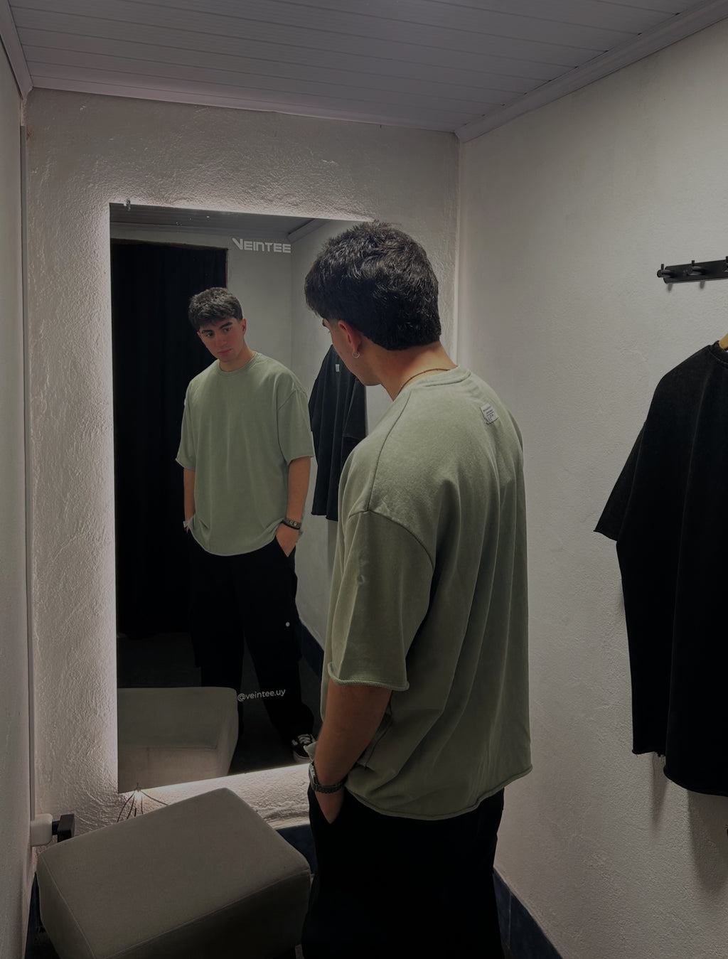 CAMISETA OVERSIZE DESHILACHE VERDE GASTADO
