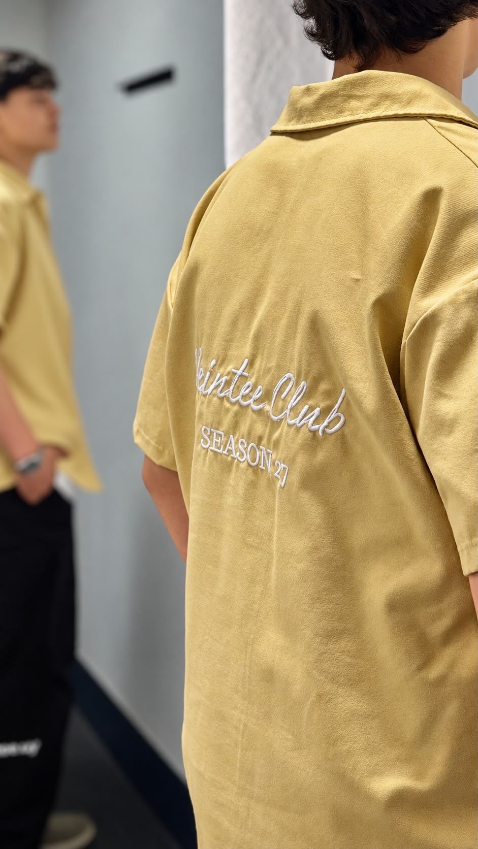 CAMISA OVERSIZE DISEÑO BORDADO