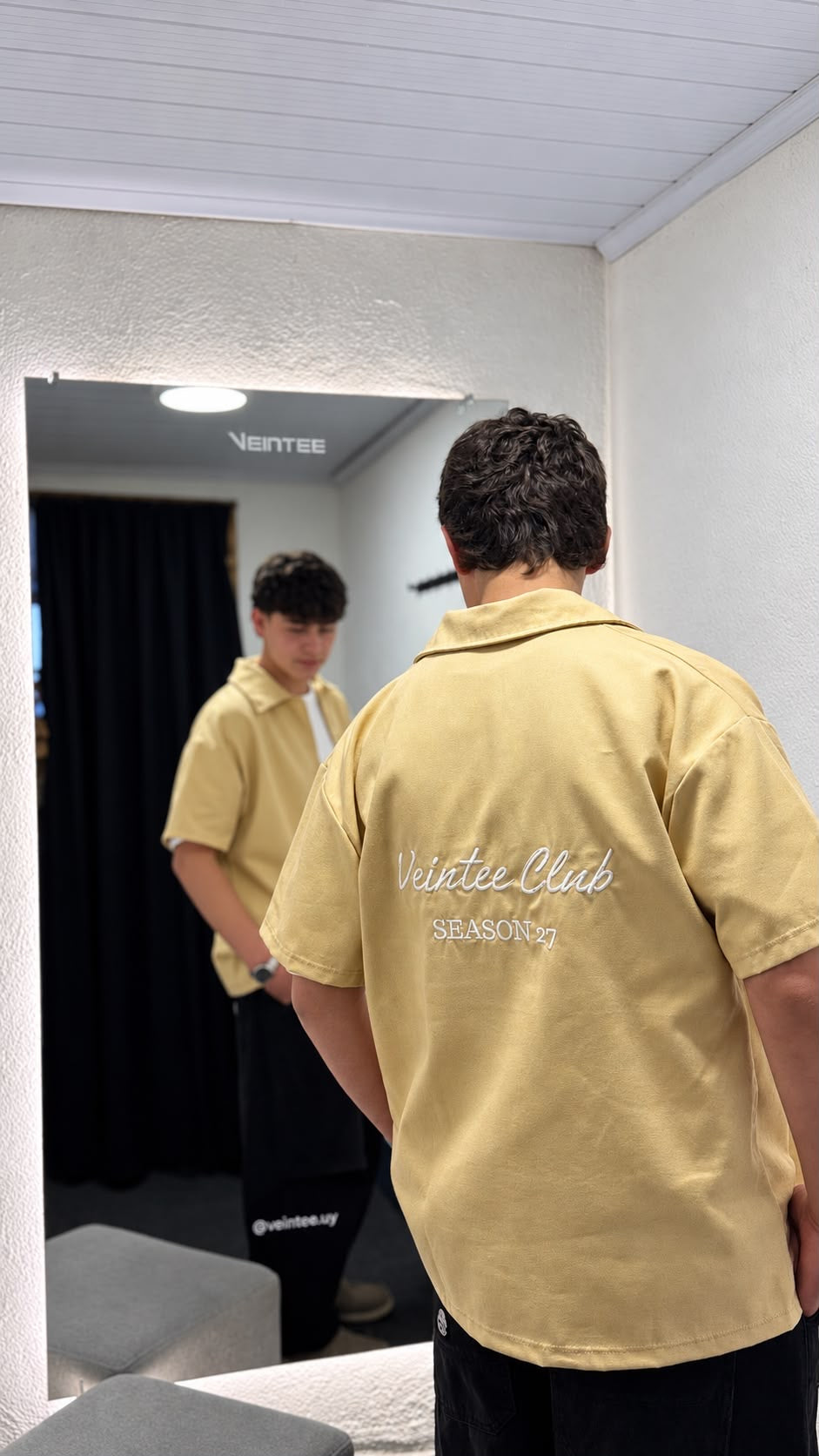 CAMISA OVERSIZE DISEÑO BORDADO