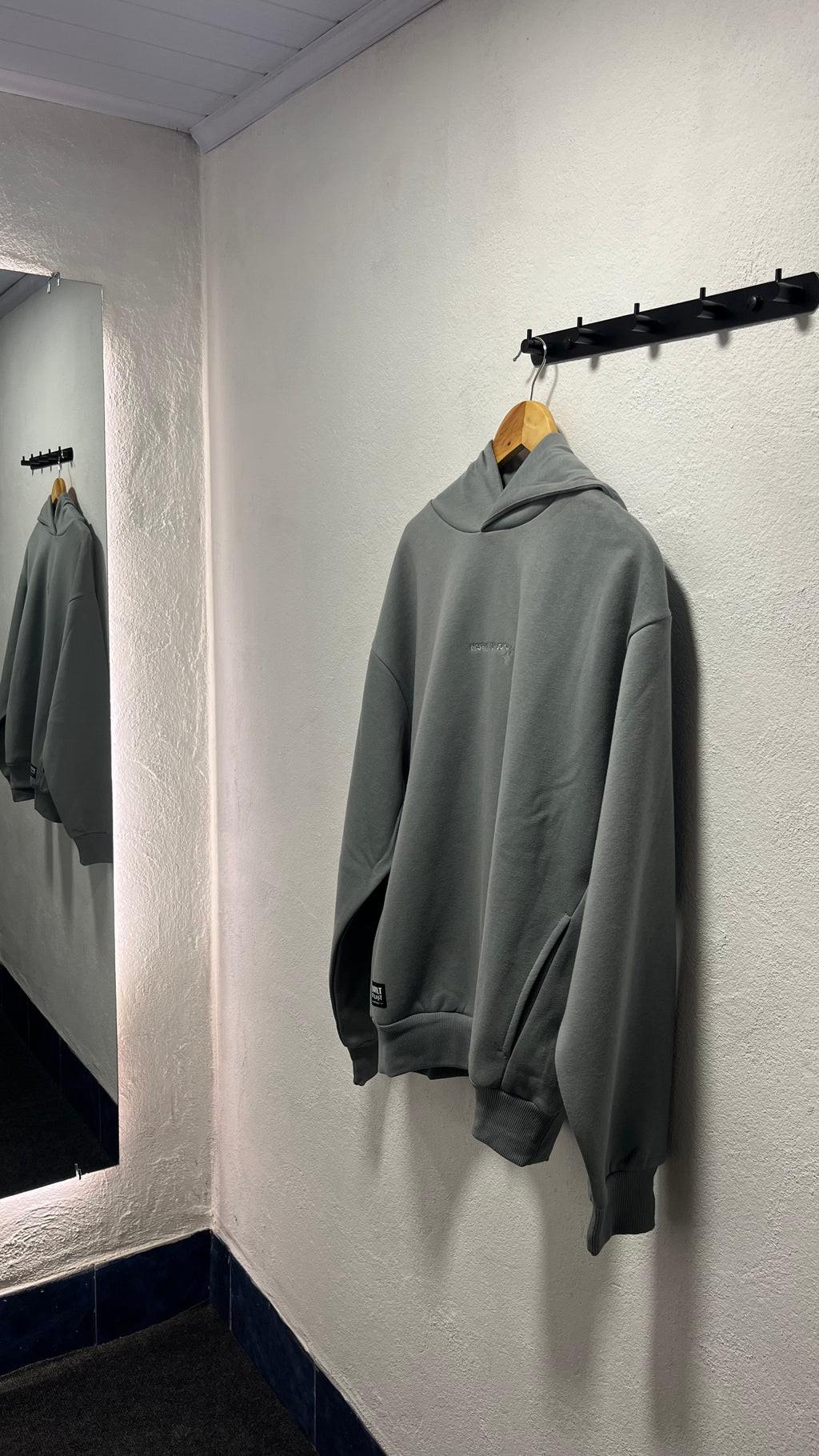 HOODIE GRIS