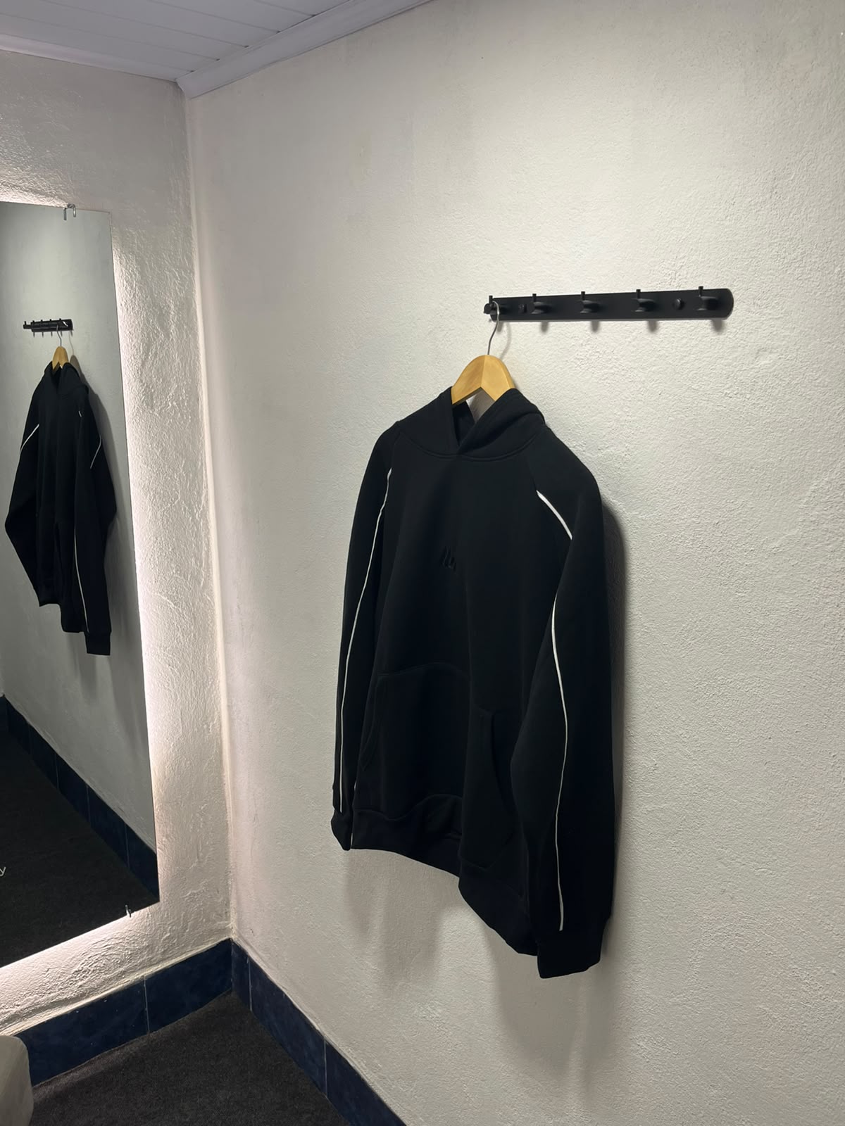HOODIE OVERSIZE NEGRO